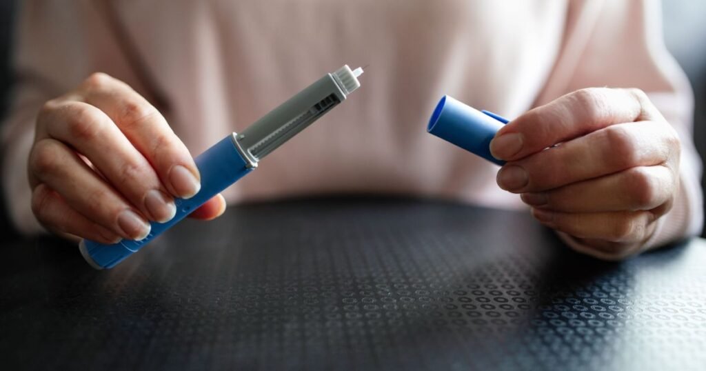 Canetas emagrecedoras e alertas sobre riscos de pancreatite