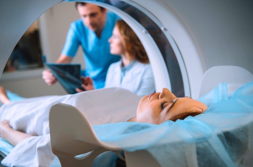 Gráfico mostrando o aumento das mortes por câncer do colo do útero no Brasil nos últimos anos